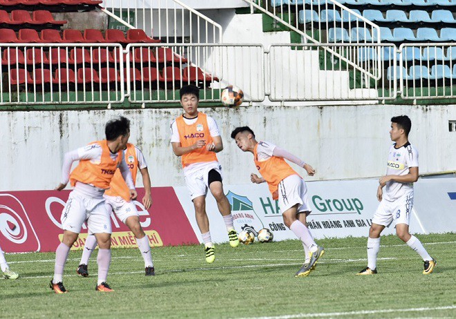 Xuân Trường luyện bí kíp sẵn sàng cùng HAGL đón tiếp Viettel - Ảnh 8.