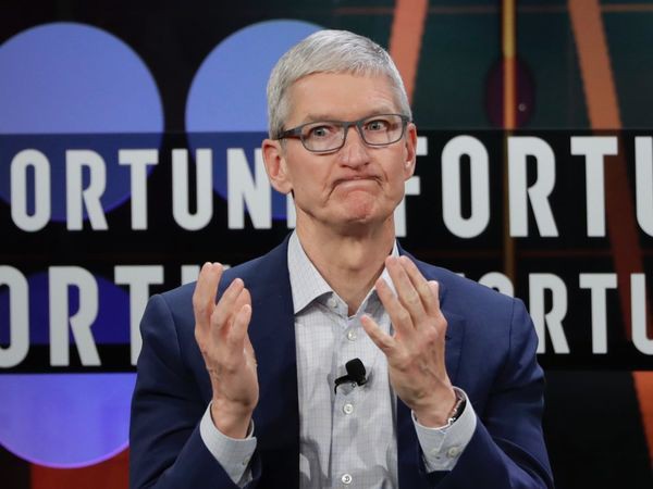 Thuyền trưởng Apple Tim Cook: Là triệu phú USD nhưng vẫn mua đồ lót giảm giá - Ảnh 8.