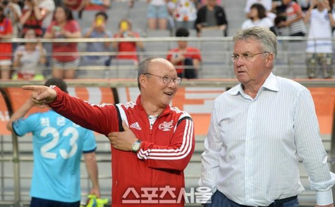 Trợ lý bật mí chi tiết bất ngờ khi thầy Park tái ngộ HLV Hiddink tại Trung Quốc - Ảnh 1.