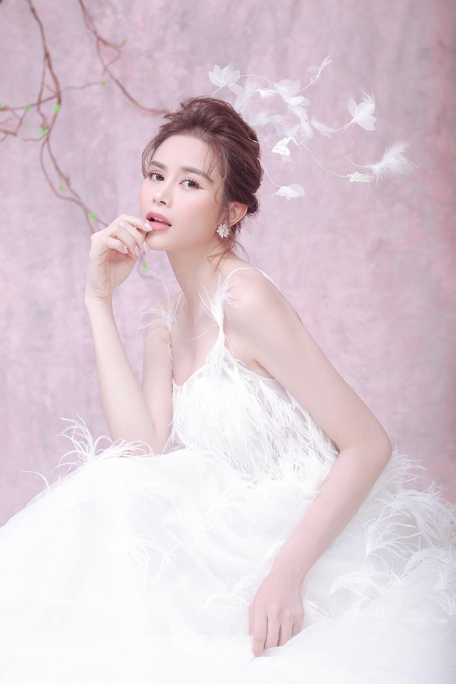 Vẻ đẹp sexy và mong manh của Sella Trương trong bộ ảnh mới - Ảnh 8.