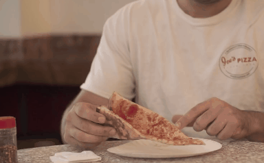 90% chúng ta đang không biết ăn pizza đúng cách và đây là kiểu chuẩn chỉnh nhất - Ảnh 6.