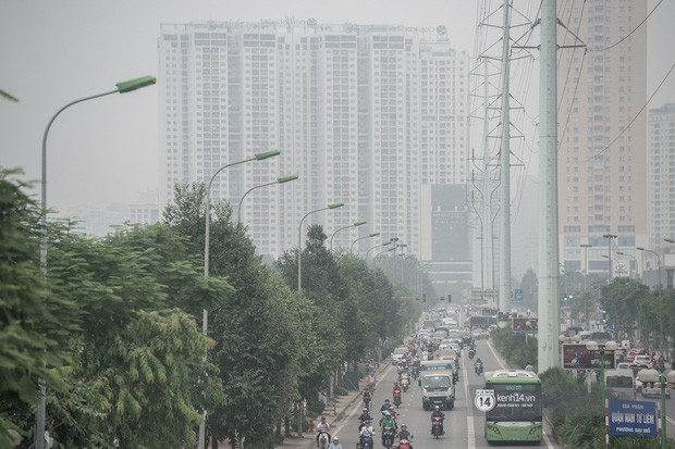 Bác sĩ cảnh báo tình trạng ô nhiễm không khí ở Hà Nội: Chúng ta đang quá lạm dụng khái niệm khẩu trang y tế - Ảnh 1.