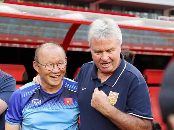 Báo Hàn Quốc: Hiddink thất bại thảm hại, thua xa HLV Park Hang-seo ở Việt Nam - Ảnh 1.