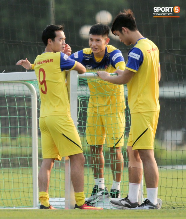 Tuyển Việt Nam đấu tập hai trận với đàn em U22 trước trận gặp Malaysia ở vòng loại World Cup 2022 - Ảnh 1.