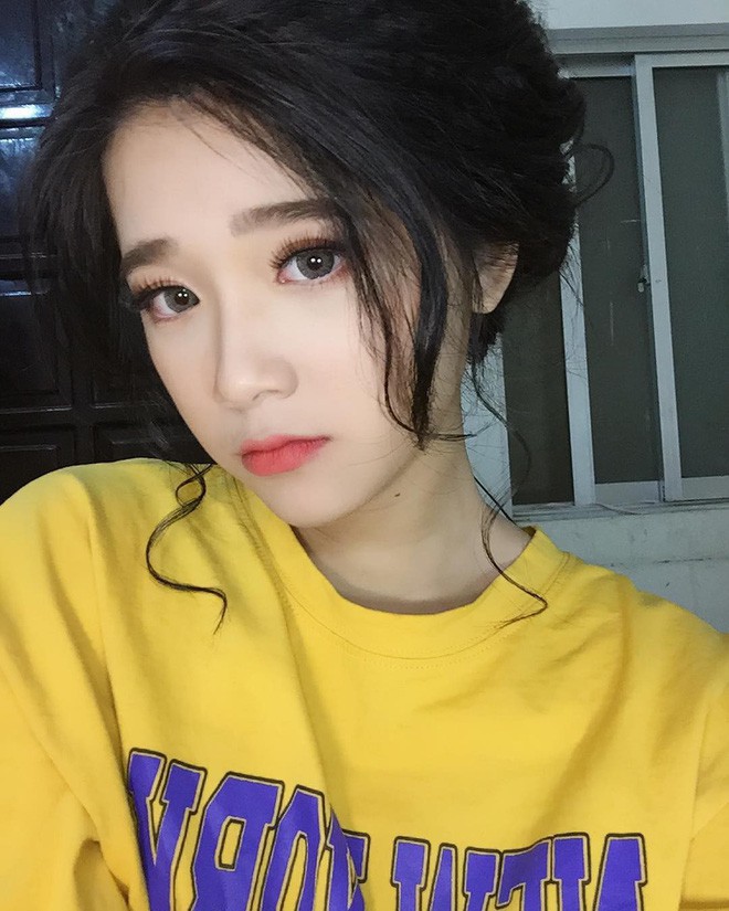 Hội girl xinh Việt lọt tầm ngắm netizen Trung: Người được ví giống Linh Ka, người kiếm sương sương 70 triệu/tháng - Ảnh 25.