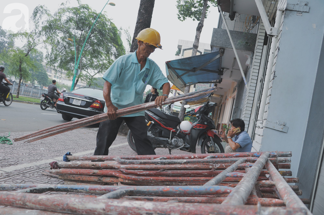 Chuyện người con trai 76 tuổi đạp xích lô nuôi mẹ già: Tiền dùng hết rồi có thể kiếm lại, chứ mẹ mình chỉ có một mà thôi - Ảnh 14.