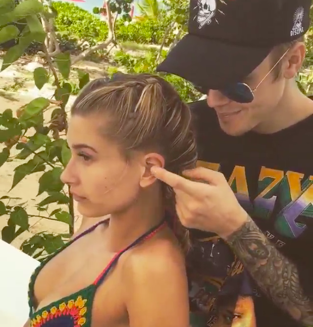 1 thập kỷ đã biến Hailey Baldwin từ fan cuồng ship Jelena thành cô dâu nắm tay Justin Bieber vào lễ đường như thế nào? - Ảnh 6.