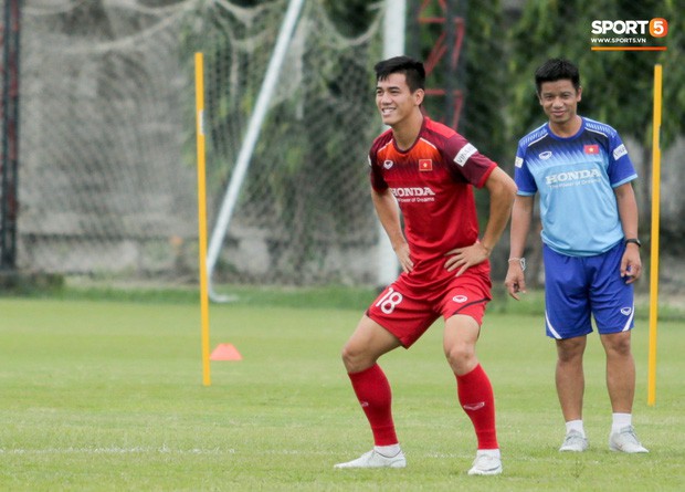 Lộ diện những cái tên có khả năng bị loại cao nhất ở đội tuyển Việt Nam trước thềm đấu Thái Lan - Ảnh 2.