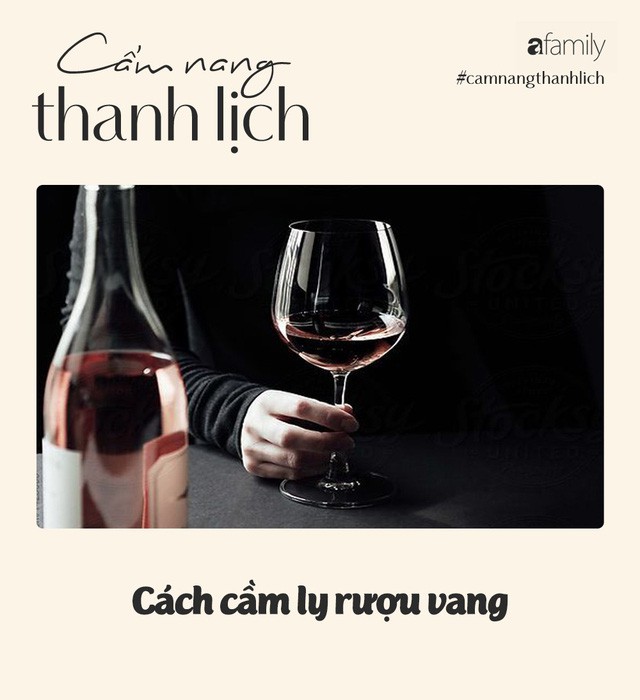 Đại gia đình Minh Nhựa bị bắt lỗi thanh lịch khi thần thái sang chảnh nhưng cách cầm ly rượu lại kém sang thế này - Ảnh 4.