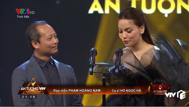 TRỰC TIẾP Lễ trao giải VTV AWARDS 2019: Bảo Thanh và dàn diễn viên của bộ phim gây sốt Về nhà đi con thẳng lớn - Ảnh 1.