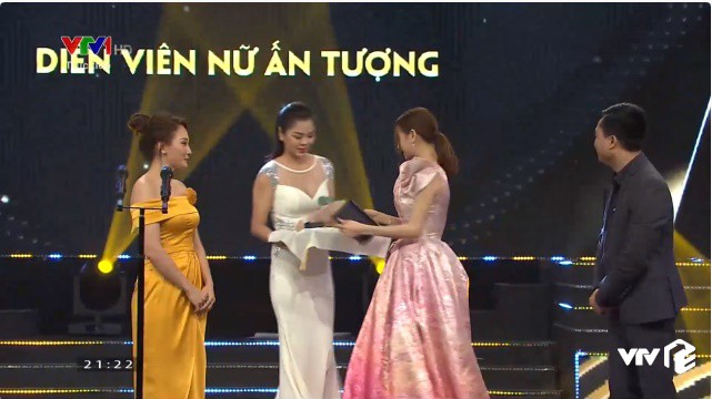 TRỰC TIẾP Lễ trao giải VTV AWARDS 2019: Bảo Thanh Về nhà đi con giành giải Nữ diễn viên ấn tượng nhất - Ảnh 6.