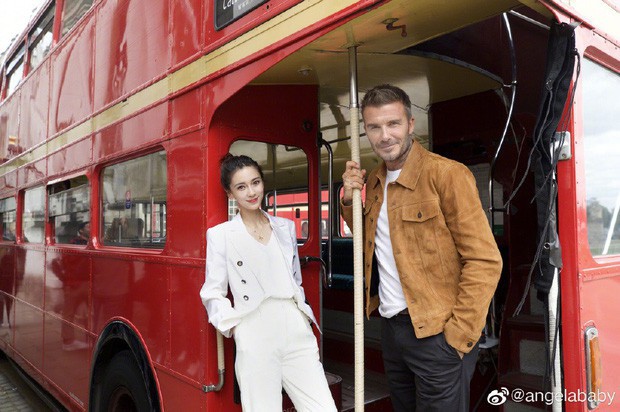 David Beckham khoe clip trò chuyện cùng Angela Baby, nhan sắc của bà xã Huỳnh Hiểu Minh gây chú ý hơn cả - Ảnh 4.