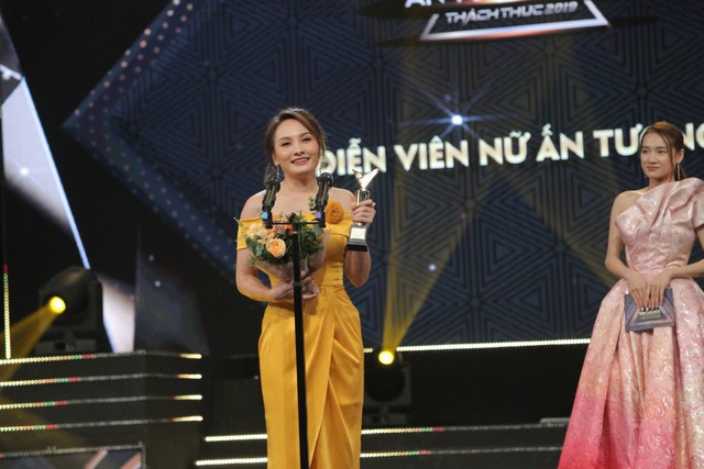 VTV Awards 2019: Bảo Thanh nói gì khi “qua mặt” Thu Quỳnh giành giải “Diễn viên nữ ấn tượng”? - Ảnh 1.