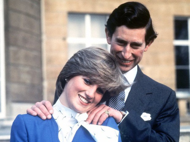 Công nương Diana: Cuộc đời đẫm nước mắt của đóa hồng nước Anh xinh đẹp, tài hoa nhưng bạc mệnh - Ảnh 4.