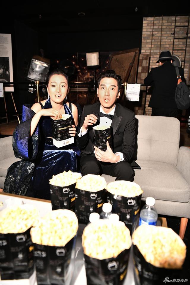 Mỹ nh&acirc;n Hoa ngữ Củng Lợi gợi cảm đầy sức sống ở tuổi 53 - Ảnh 6.