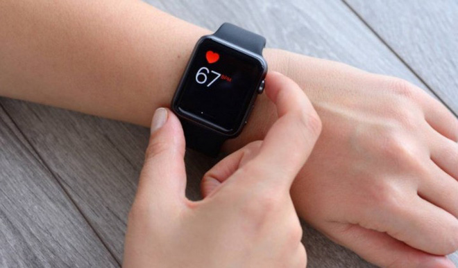 Bác sỹ tim mạch kiện Apple “ăn cắp” bằng sáng chế phát hiện nhịp tim bất thường, tính năng đã làm lên thương hiệu của Apple Watch - Ảnh 1.