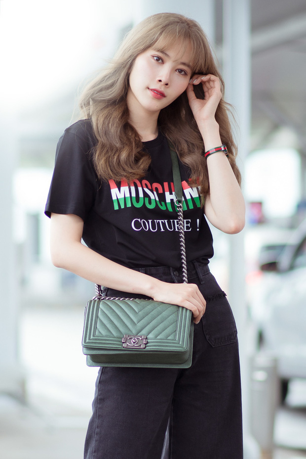 So kè khối tài sản của 4 sao Việt tuổi Tý: 24 tuổi đã sở hữu nhà sang xế xịn, sắm đồ hiệu mỏi tay, tậu cả xe cho bố mẹ - Ảnh 26. So kè khối tài sản của 4 sao Việt tuổi Tý: 24 tuổi đã sở hữu nhà sang xế xịn, sắm đồ hiệu mỏi tay, tậu cả xe cho bố mẹ - Ảnh 26.