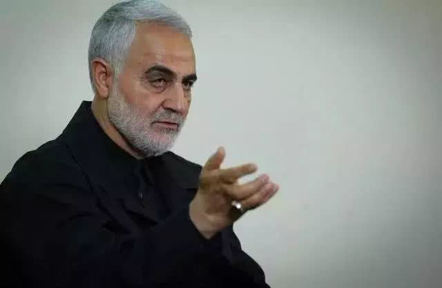 Tướng Iran Suleimani có thể đã chết chỉ vì một chiếc điện thoại di động? - Ảnh 2.