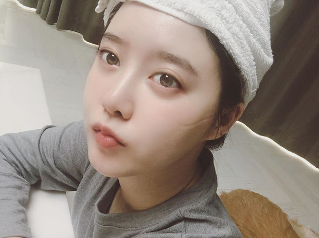 Goo Hye Sun gây xôn xao khi đăng ảnh selfie với dòng chú thích kì lạ, tâm lý có dấu hiệu bất ổn đến đáng lo - Ảnh 5.