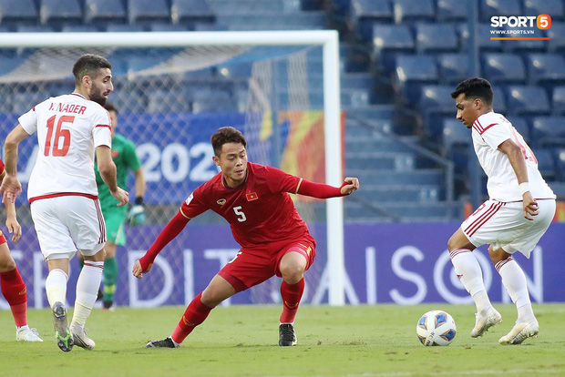 Tuyển thủ U23 Việt Nam hành động thiếu kiềm chế với trọng tài chính ở VCK U23 châu Á 2020 - Ảnh 5.