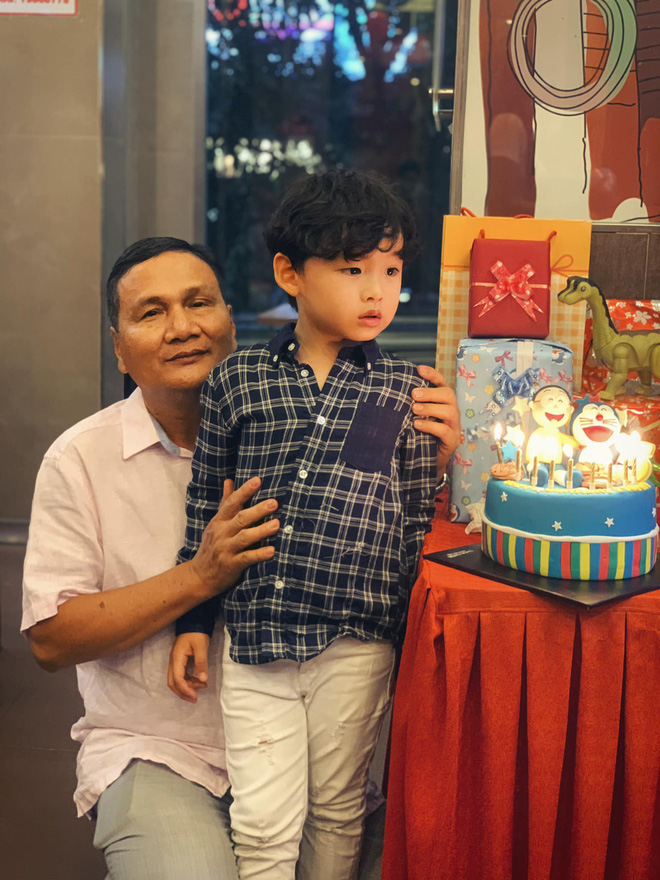 Hoa hậu Diễm Hương và gia đình tổ chức tiệc sinh nhật 5 tuổi cho con trai, nhưng ông xã lại vắng mặt giữa tin đồn ly hôn - Ảnh 3.