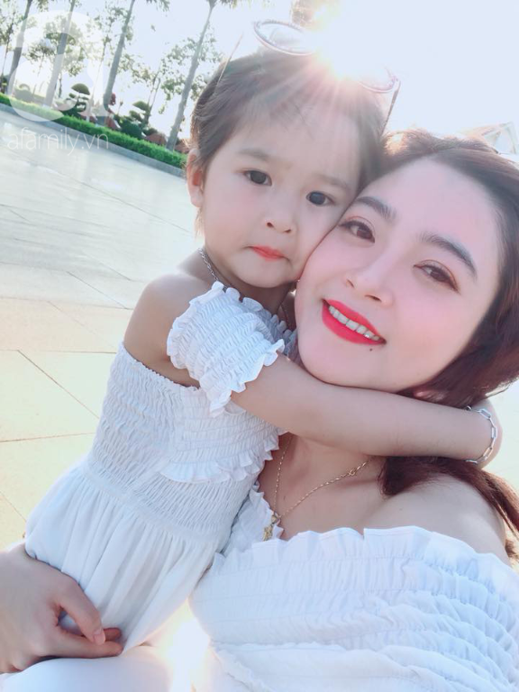 Hotmom từng gây sốt MXH: Thu nhập cả trăm triệu 1 tháng, vẫn làm bạn với chồng cũ và mở lòng lần nữa chỉ duy nhất một yêu cầu - Ảnh 3.