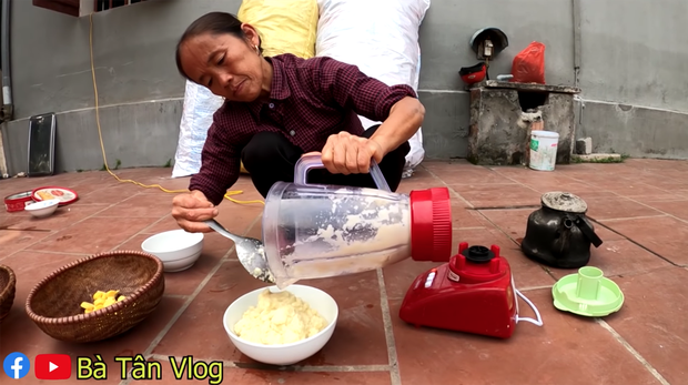 Bà Tân Vlog làm kim chi củ cải nhưng cách bà mời các cháu ăn lại khiến nhiều người bất ngờ - Ảnh 3.