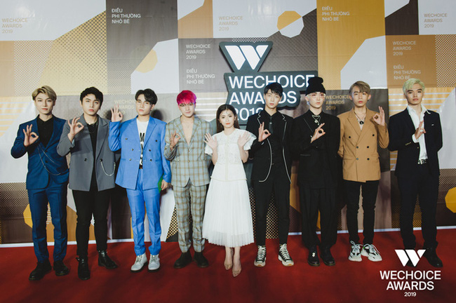 Thảm đỏ WeChoice Awards 2019 khủng nhất đầu năm của Vbiz: HHen Nie xuất hiện cá tính, Nhật Kim Anh như  nữ hoàng - Ảnh 9.