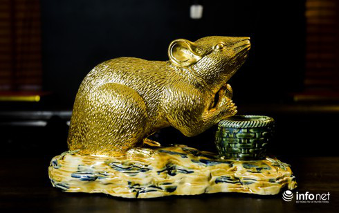 Muôn vàn kiểu linh vật “Chuột ôm hũ vàng” được săn đón chơi Tết Canh Tý 2020 - Ảnh 10.