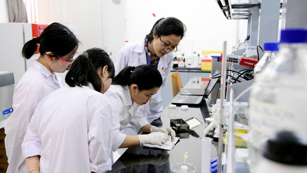PGS.TS 8X của Việt Nam lọt top 100 nhà khoa học hàng đầu châu Á: “Đừng nghĩ làm nghiên cứu là gạt tiền ra khỏi đầu, không có kinh tế sẽ khó theo đuổi nghề!” - Ảnh 9.