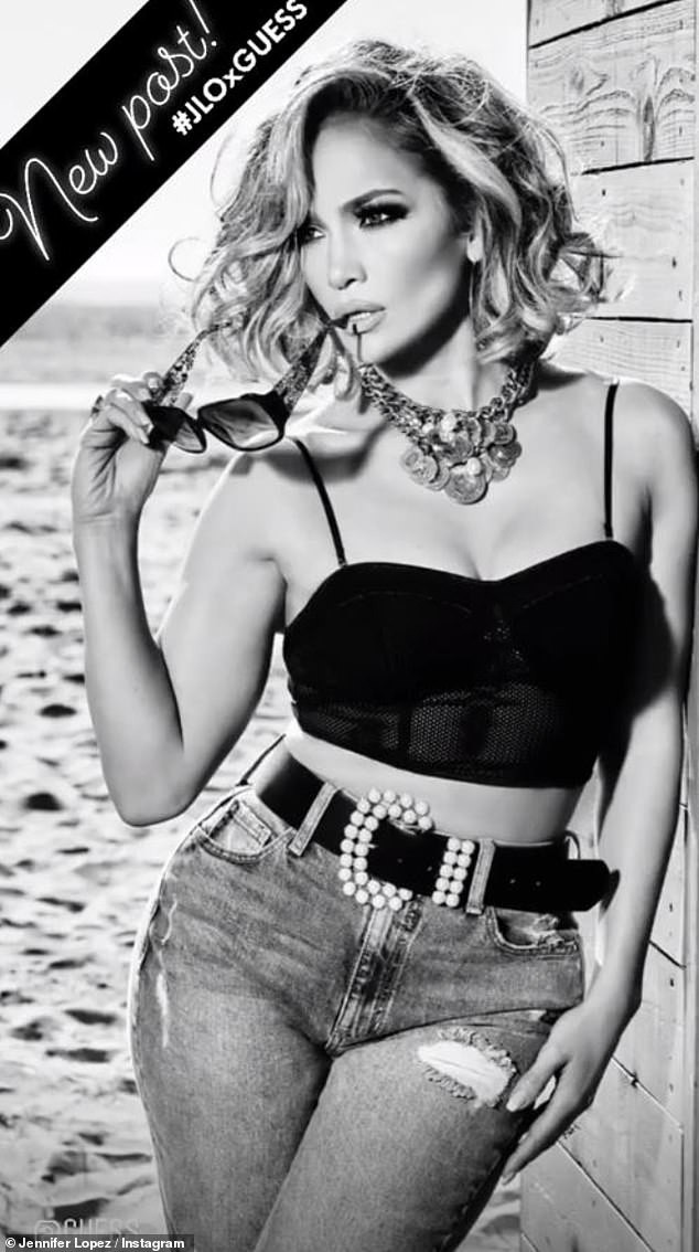 Mê mẩn sắc vóc nóng bỏng tuổi 50 của Jennifer Lopez - Ảnh 6.