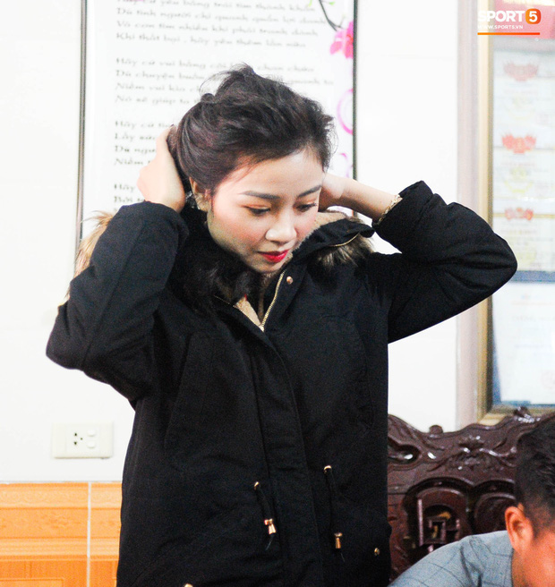 Giống Quỳnh Anh, Nhật Linh (vợ Văn Đức) mệt mỏi vì say xe khi vừa về nhà chồng - Ảnh 2.