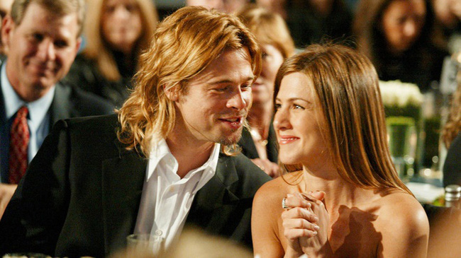 Mối quan hệ gần 30 năm giữa Brad Pitt - Jennifer Aniston: Từ yêu, cưới, chia tay... rồi lại trở về tình trong như đã mặt ngoài còn e - Ảnh 6.