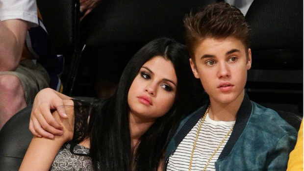 After 2 years of separation, Selena Gomez suddenly confirmed that she was abused while dating Justin Bieber - Photo 1.