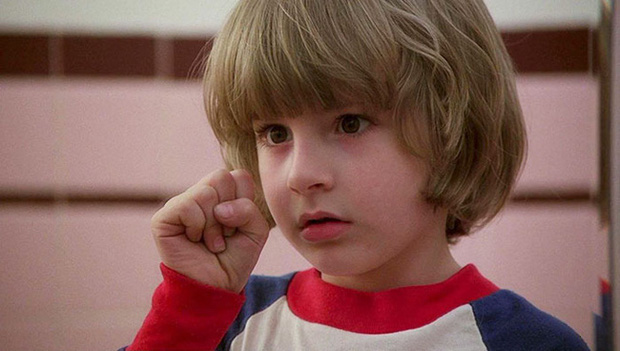 Được mời đóng siêu phẩm kinh dị The Shining, cậu bé 6 tuổi sau nhiều năm mới nhận ra năm xưa mình bị cả đoàn làm phim lừa ngoạn mục - Ảnh 2.