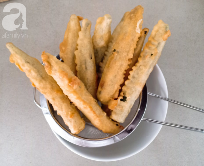 Học người Nhật làm tempura đậu bắp: Tưởng không ngon mà ngon không tưởng! - Ảnh 7.