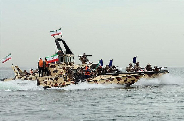 Hải quân Vệ binh Cách mạng Hồi giáo Iran tuyên bố trả thù cho tướng Soleimani  - Ảnh 6.