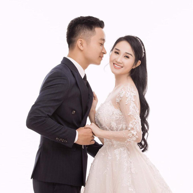 Bạn gái cũ Tiến Linh thông báo lên xe hoa sau 3 tháng chia tay cầu thủ điển trai - Ảnh 2.