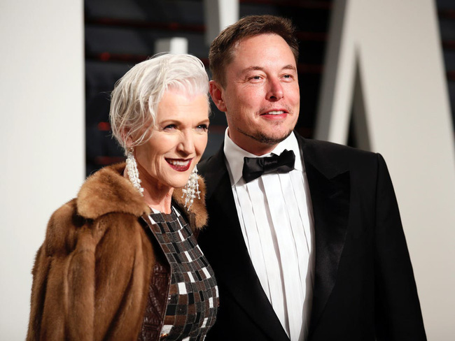 Cuộc đời của Maye Musk: Người mẹ siêu anh hùng cực kỳ sành điệu đứng đằng sau sự thành công của tỷ phú thiên tài Elon Musk - Ảnh 15.