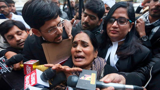 Ấn Độ tử hình 4 kẻ hiếp dâm nữ sinh - Ảnh 1.
