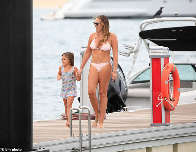 Con gái tỷ phú F1 khoe thân hình nóng bỏng với bikini - Ảnh 5.