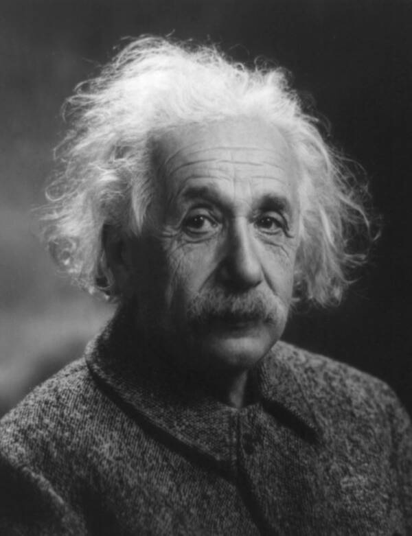 Cuộc đời của cháu gái nuôi thiên tài Albert Einstein: Từng nghe đồn mình là con ruột của ông nội nhưng cuối cùng chết trong nghèo khổ - Ảnh 1.