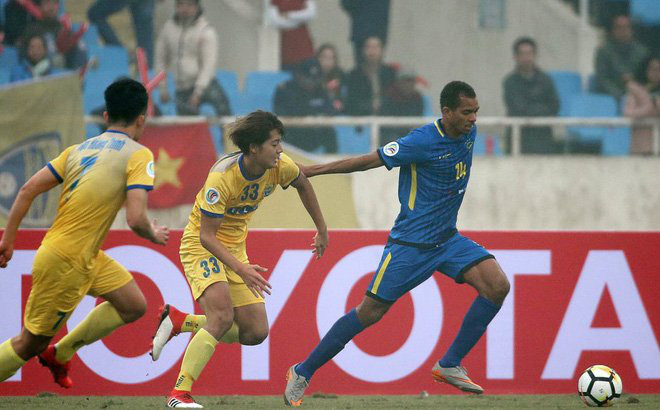 Hai đại diện Việt Nam gặp khó ngày đầu chinh phục sân chơi châu lục năm 2020 - Ảnh 2.