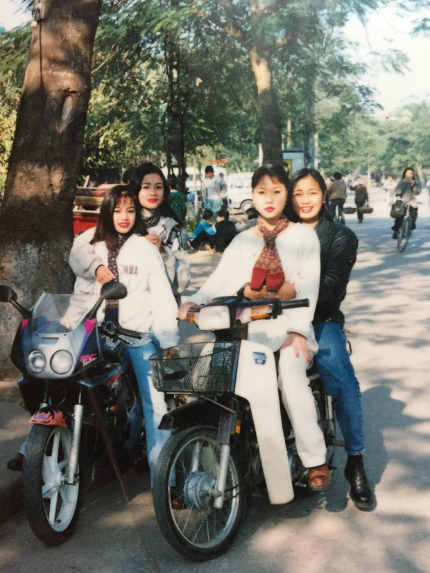 Khánh Hòa Xưa Xe máy trên đường phố Nha Trang năm 1969
