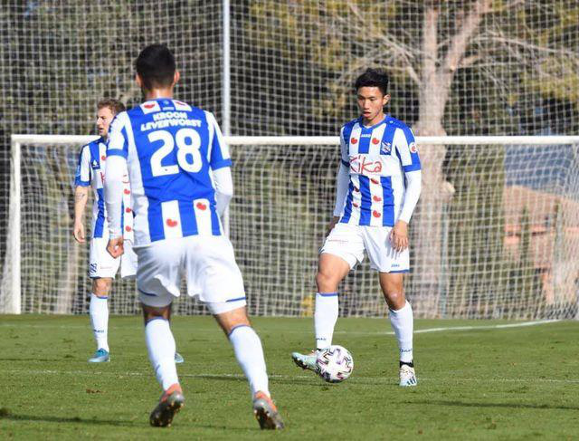 Mỗi phút Đoàn Văn Hậu thi đấu cho SC Heerenveen đáng giá hơn 1 tỷ đồng - Ảnh 1.