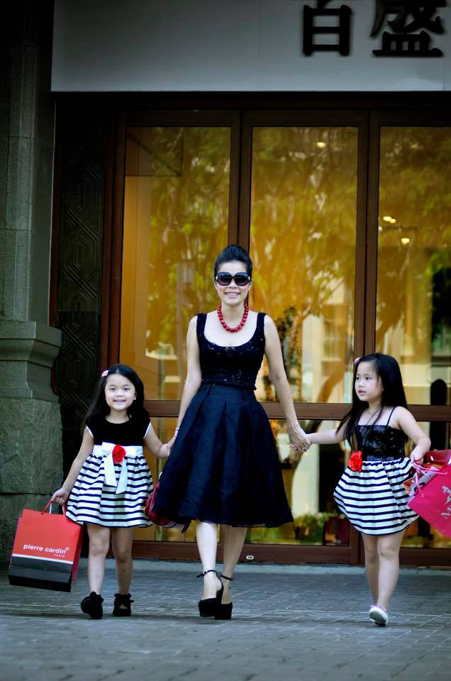 Mỹ Lệ: Nữ đại gia của showbiz, sẵn sàng cho bạn vay 200 tỷ chỉ qua một cuộc gọi điện thoại - Ảnh 9. Mỹ Lệ: Nữ đại gia của showbiz, sẵn sàng cho bạn vay 200 tỷ chỉ qua một cuộc gọi điện thoại - Ảnh 9.
