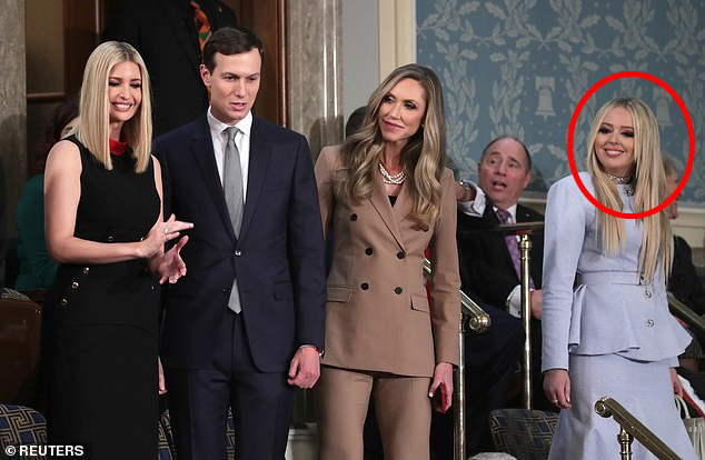 Sau một thời gian im hơi lặng tiếng, con gái của Tổng thống Mỹ hiếm hoi xuất hiện cùng đại gia đình nhưng lại bị dìm hàng không thương tiếc - Ảnh 6.