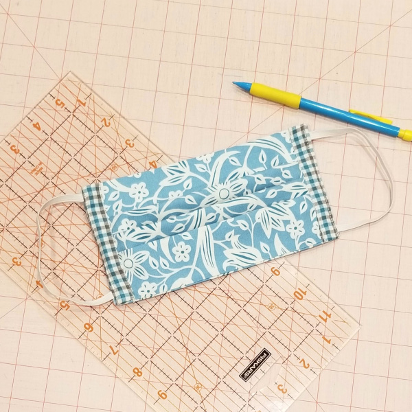 Tự may khẩu trang vải không hề khó như bạn nghĩ - ngày nghỉ các mẹ tranh thủ làm ngay nhé - Ảnh 17.
