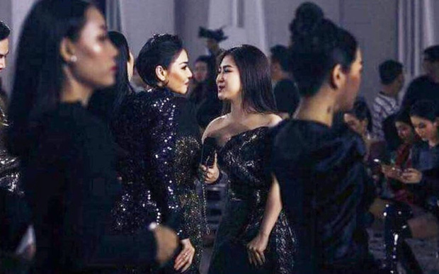 Chuyện các cặp thầy trò hot nhất Vbiz: Đa số như tri kỉ, riêng Tóc Tiên - Hiền Hồ và Thu Minh - Hương Tràm quá căng - Ảnh 28. Chuyện các cặp thầy trò hot nhất Vbiz: Đa số như tri kỉ, riêng Tóc Tiên - Hiền Hồ và Thu Minh - Hương Tràm quá căng - Ảnh 28.