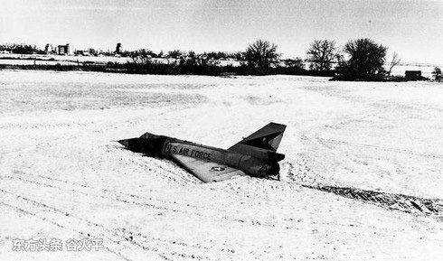 Số phận bi thảm của máy bay đánh chặn cuối cùng F-106A - Ảnh 4. Số phận bi thảm của máy bay đánh chặn cuối cùng F-106A - Ảnh 4.
